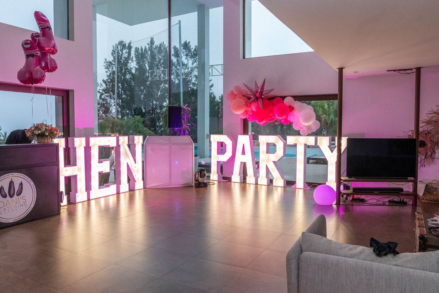 HEN PARTY marquee letters with pink balloon garland, Marbella villa